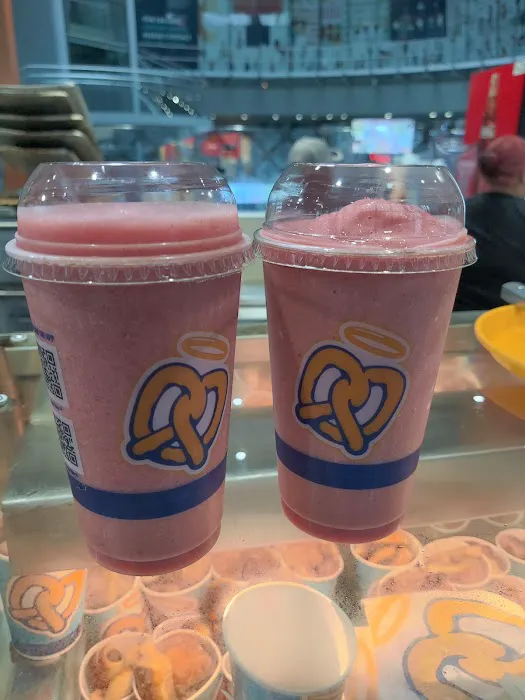 Auntie Anne's Picture 2