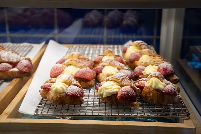 Paris Baguette Picture 2