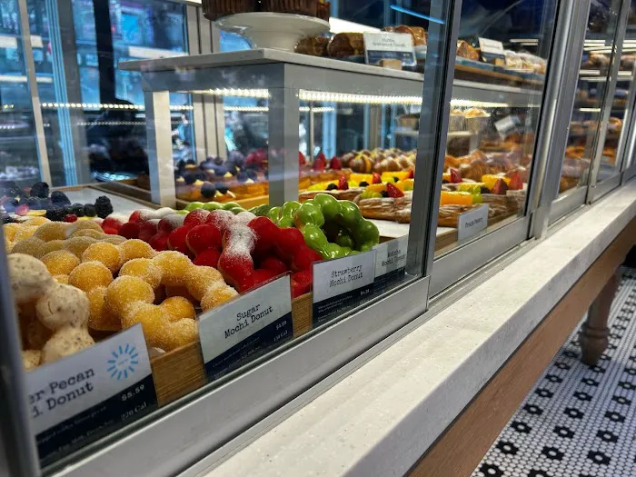 Paris Baguette Picture 8