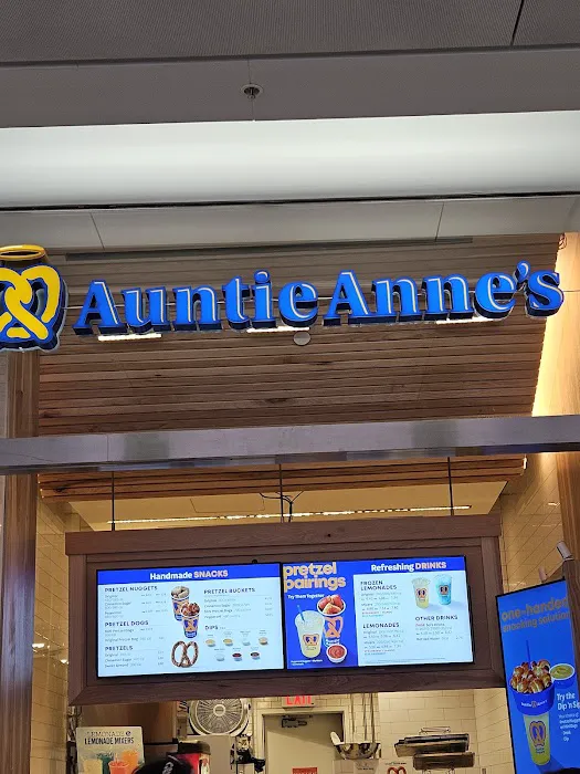 Auntie Anne's Picture 1