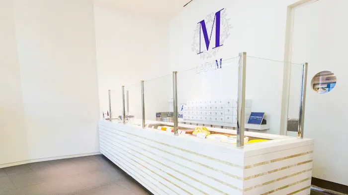 Lady M Cake Boutique - NY Picture 2