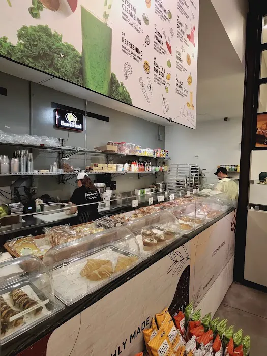 Two Geese Bakery Picture 1