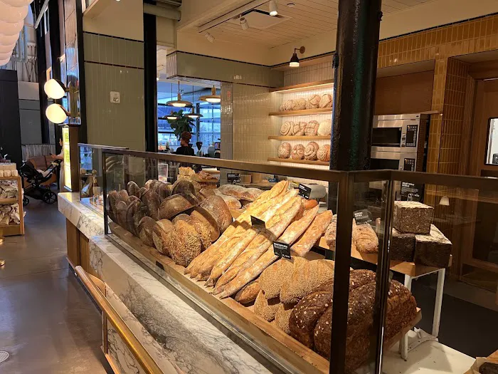 Patisserie Picture 1