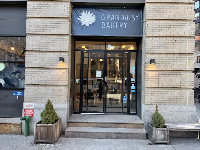 Grandaisy Bakery Picture 1