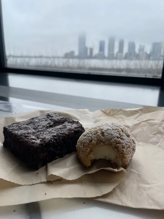 Mah-Ze-Dahr Picture 8