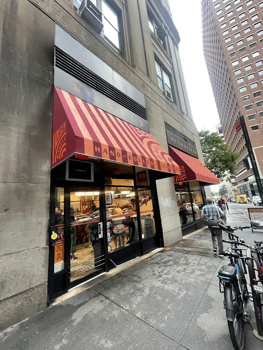 Leo's Bagels Picture 1
