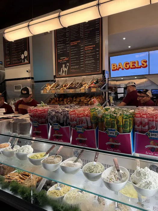 Leo's Bagels Picture 5