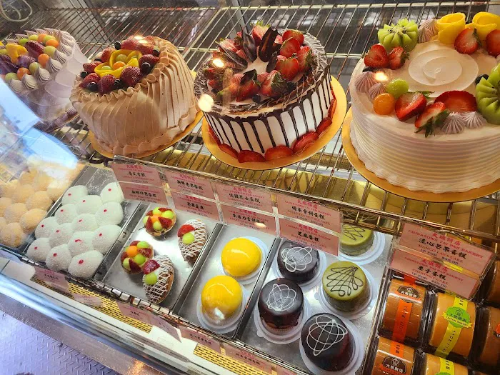 Tai Pan Bakery Picture 8