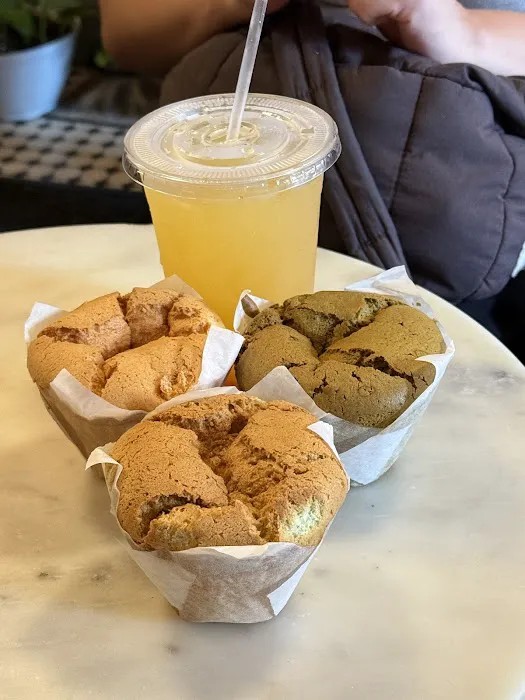 Spongies Cafe Picture 5