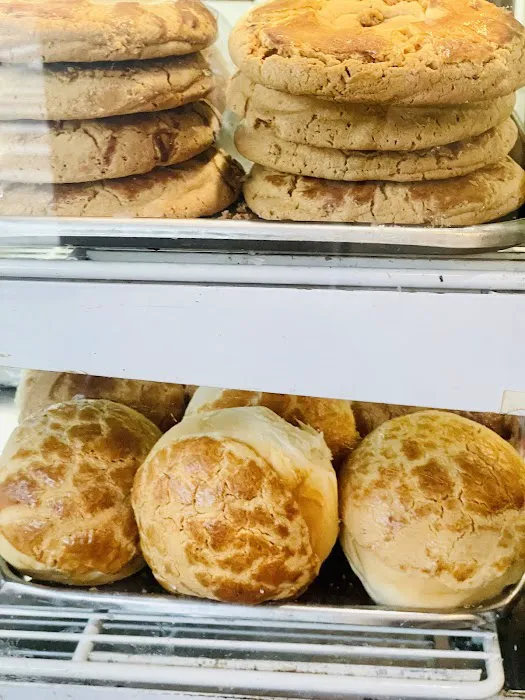 Ho Won Bake Shoppe (melon cakes) Picture 10
