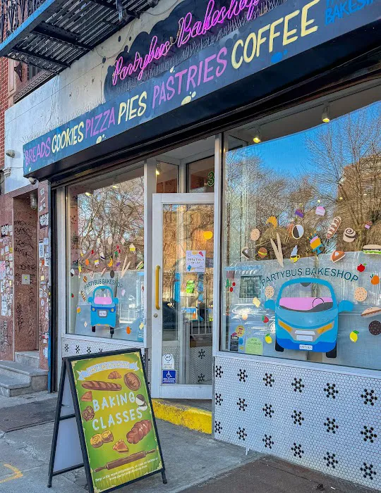 Partybus Bakeshop Picture 1