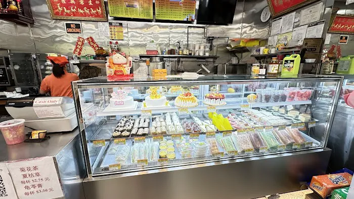 Double Crispy Bakery Picture 6