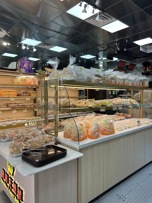 Double Crispy Bakery Picture 4