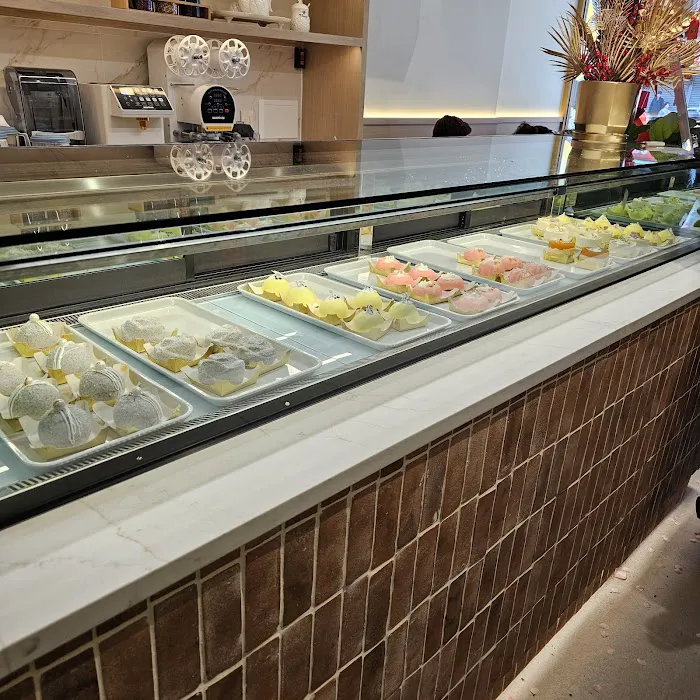 Luna Cafe & Bakery Picture 2