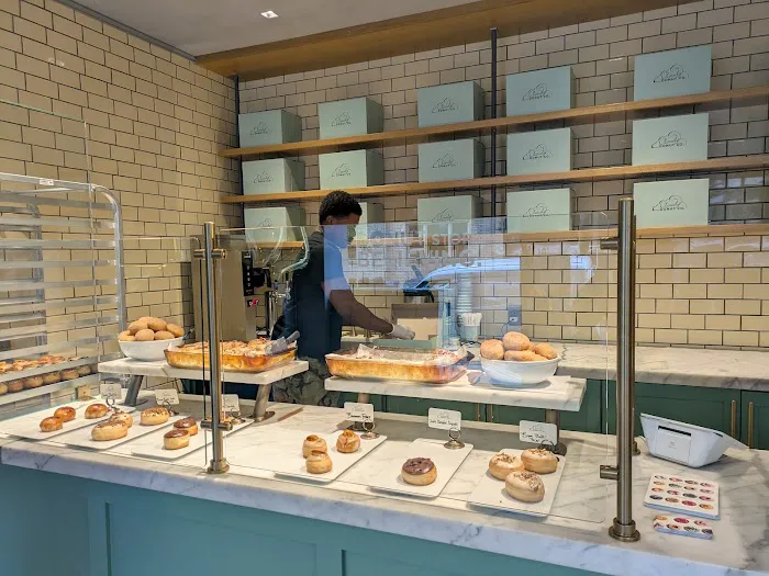 Cloudy Donut Co. Picture 6
