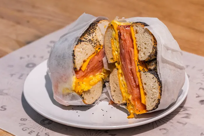 Atlantic Bagels Picture 9