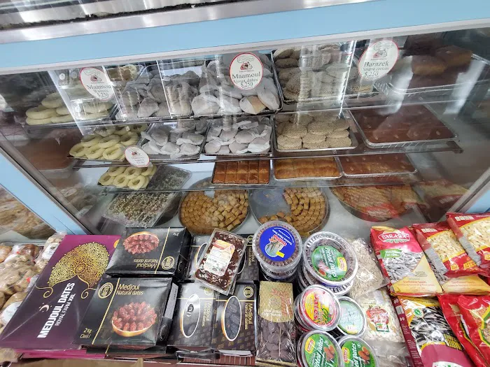 Damascus Bread & Pastry Shop Picture 6