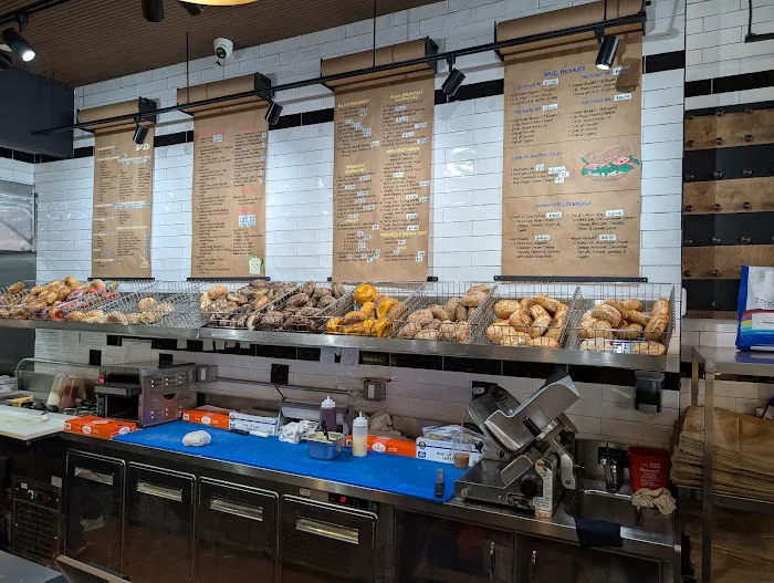 Court Street Bagels Picture 10