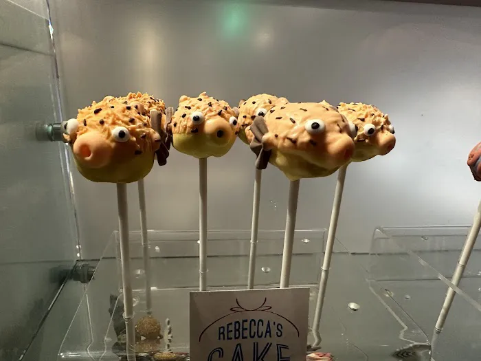 Rebecca's Cake Pops Picture 3