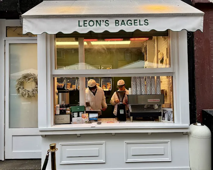 Leon's Bagels Picture 3