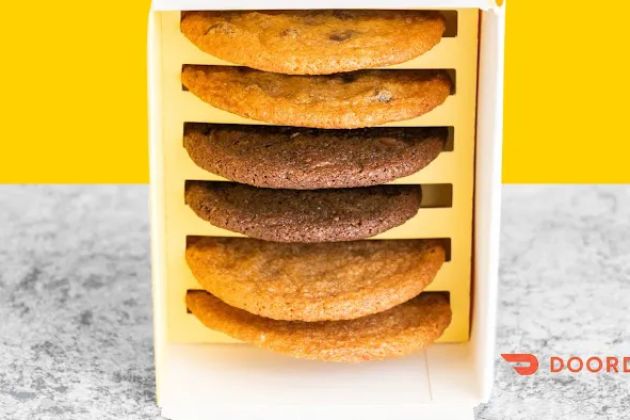 Thin Cookies - Bleecker