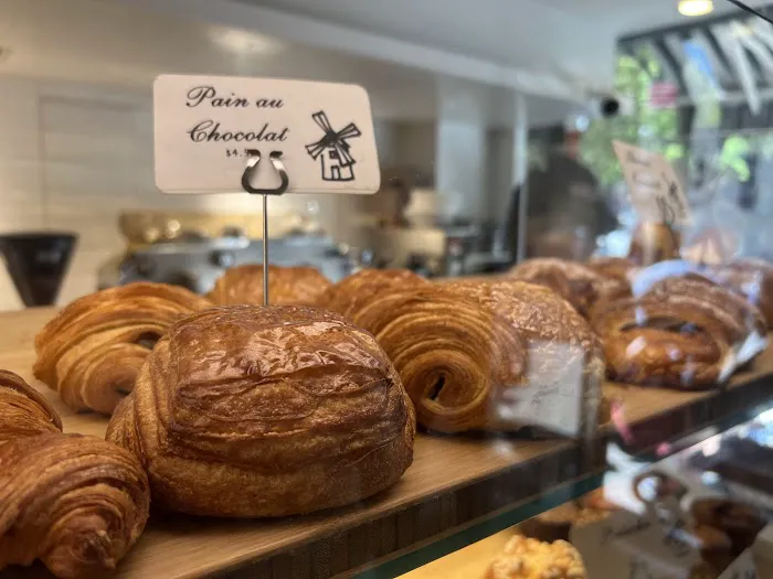 Mille-Feuille Bakery Picture 7