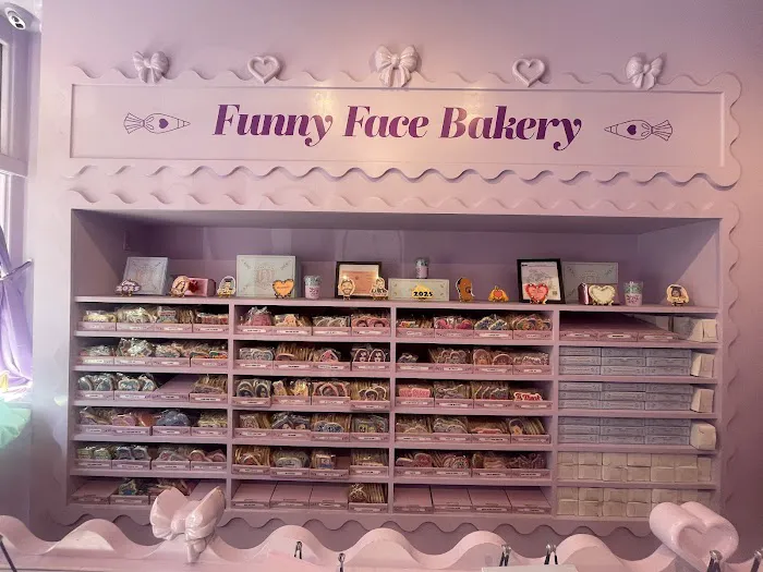 Funny Face Bakery Picture 6