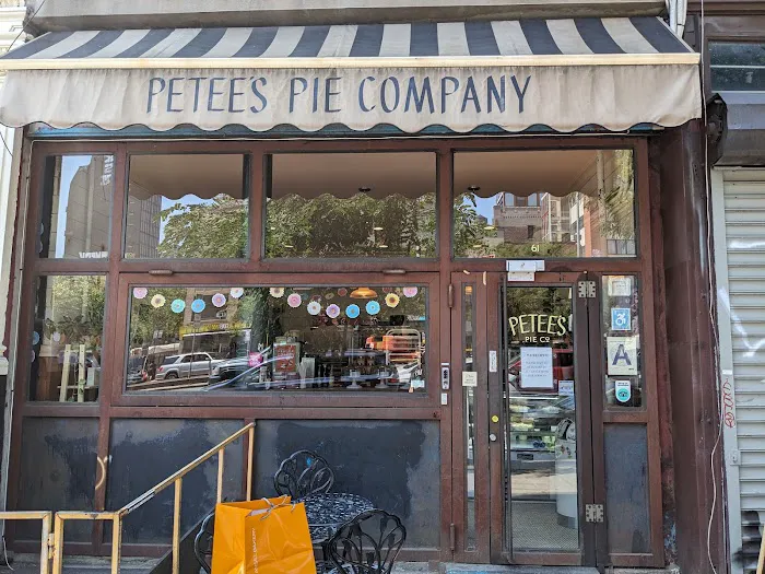 Petee's Pie Company Picture 6