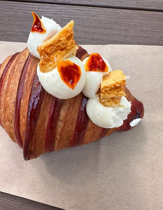 Supermoon Bakehouse Picture 5