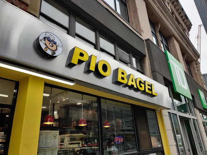 Pio Bagel Flatbush Picture 1