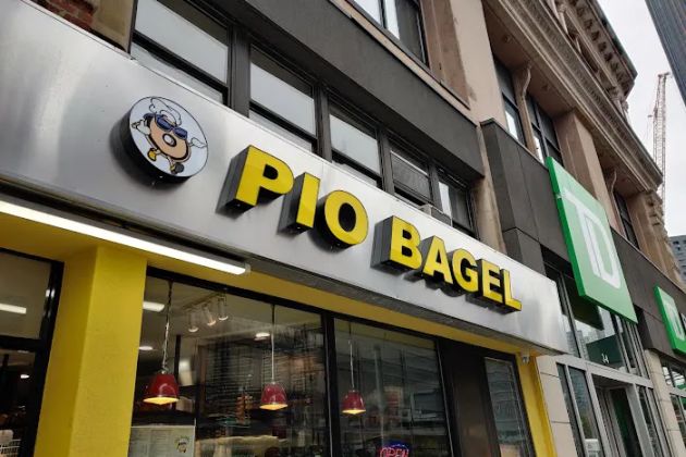 Pio Bagel Flatbush