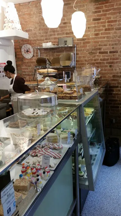 Betty Bakery Picture 6