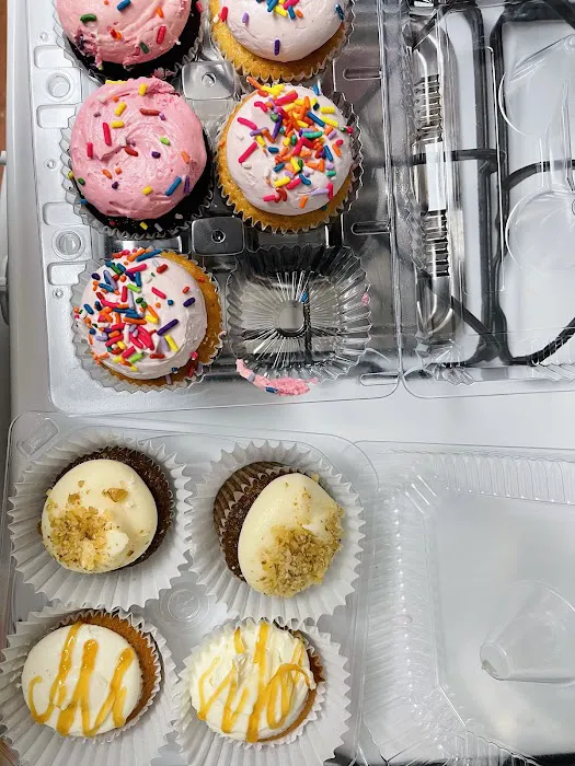 Betty Bakery Picture 8