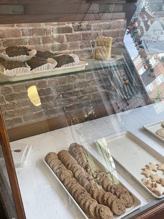 Betty Bakery Picture 10