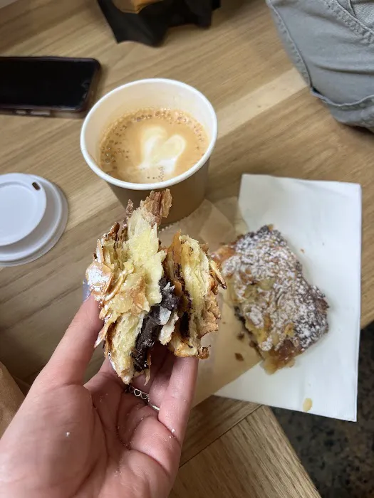 La Bicyclette Bakery Picture 8