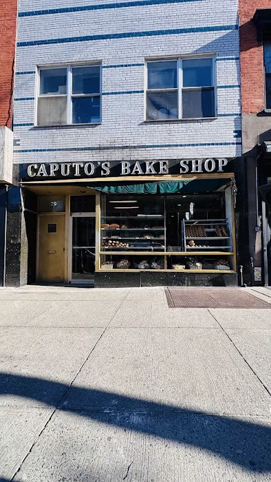 Caputo's Sweet & Cake Shop Picture 6