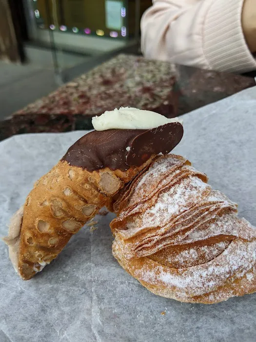 Pasticceria Monteleone BK Picture 7