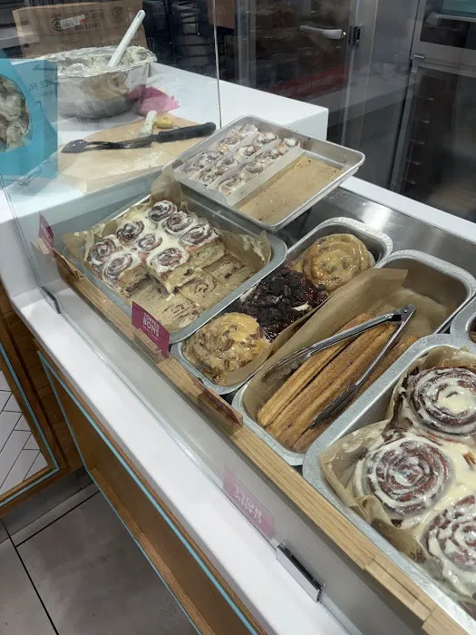 Cinnabon Picture 2