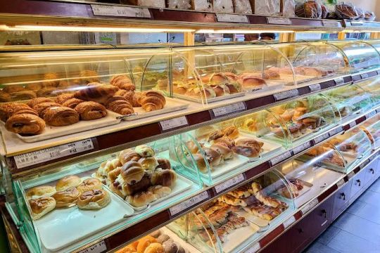 Fay Da Bakery