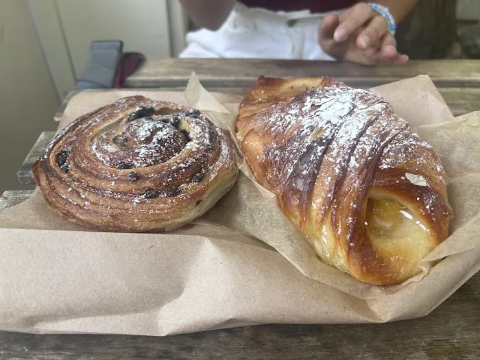 La Bicyclette Bakery Picture 4