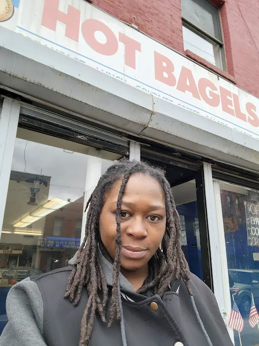 AR Hot Bagels Picture 10
