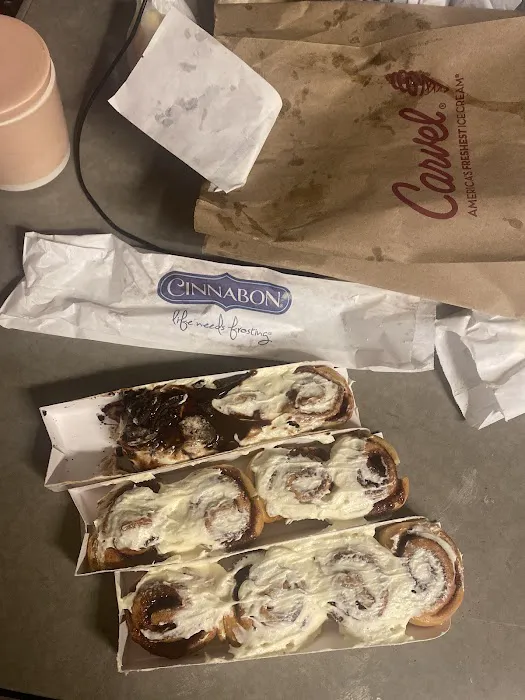 Cinnabon Picture 3