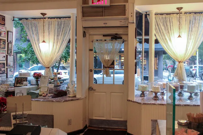 Magnolia Bakery Picture 3