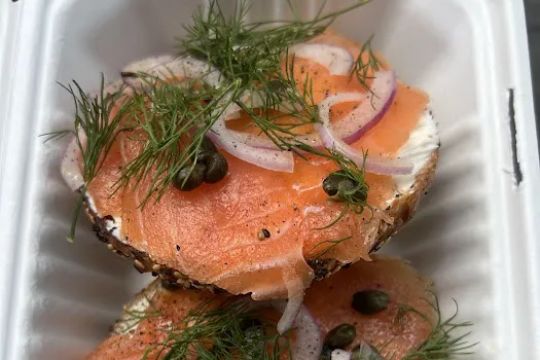 Apollo Bagels
