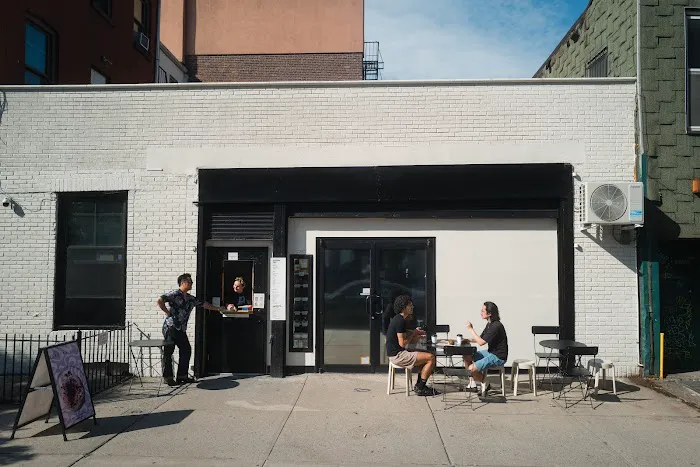 Sixteen Mill Bakeshop Picture 4
