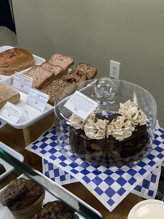 Sixteen Mill Bakeshop Picture 7