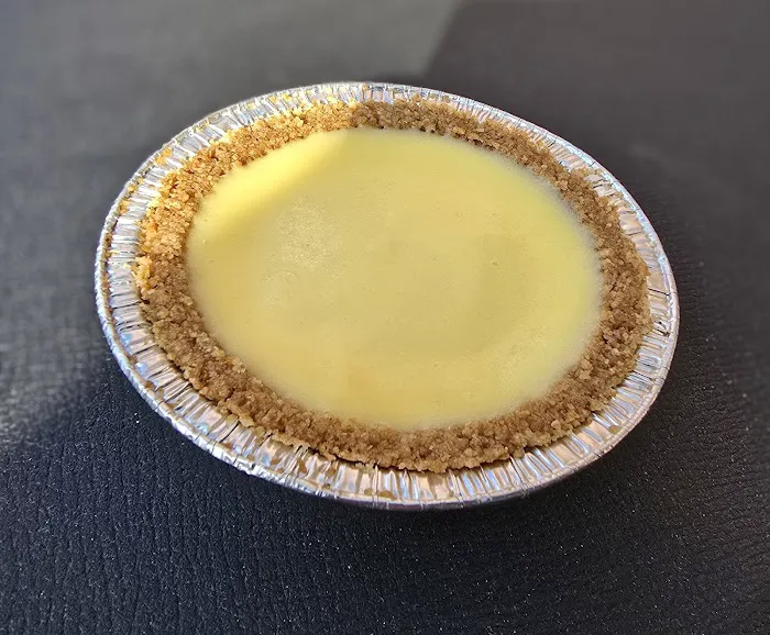 Steve's Authentic Key Lime Pie Picture 4