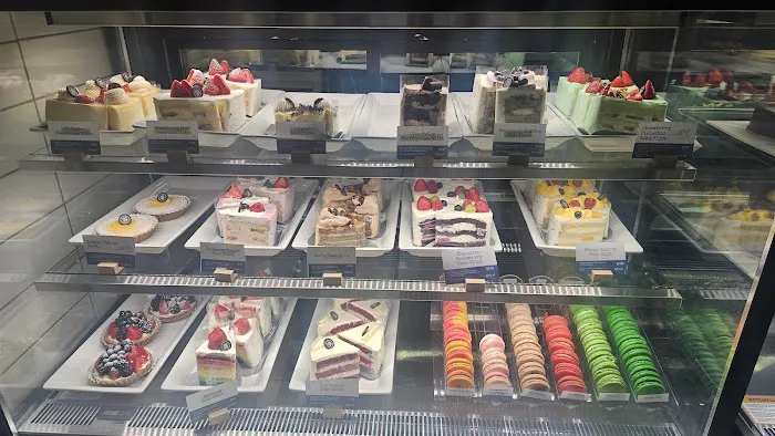 Paris Baguette Picture 1