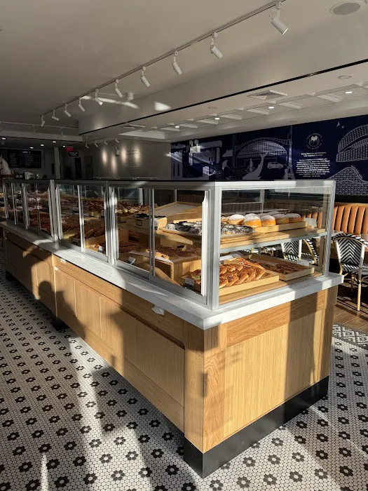 Paris Baguette Picture 4