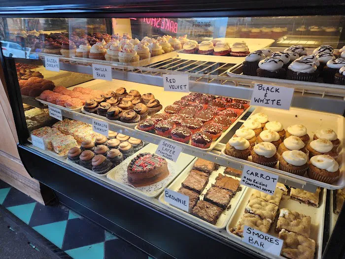Little Cupcake Bakeshop Picture 1